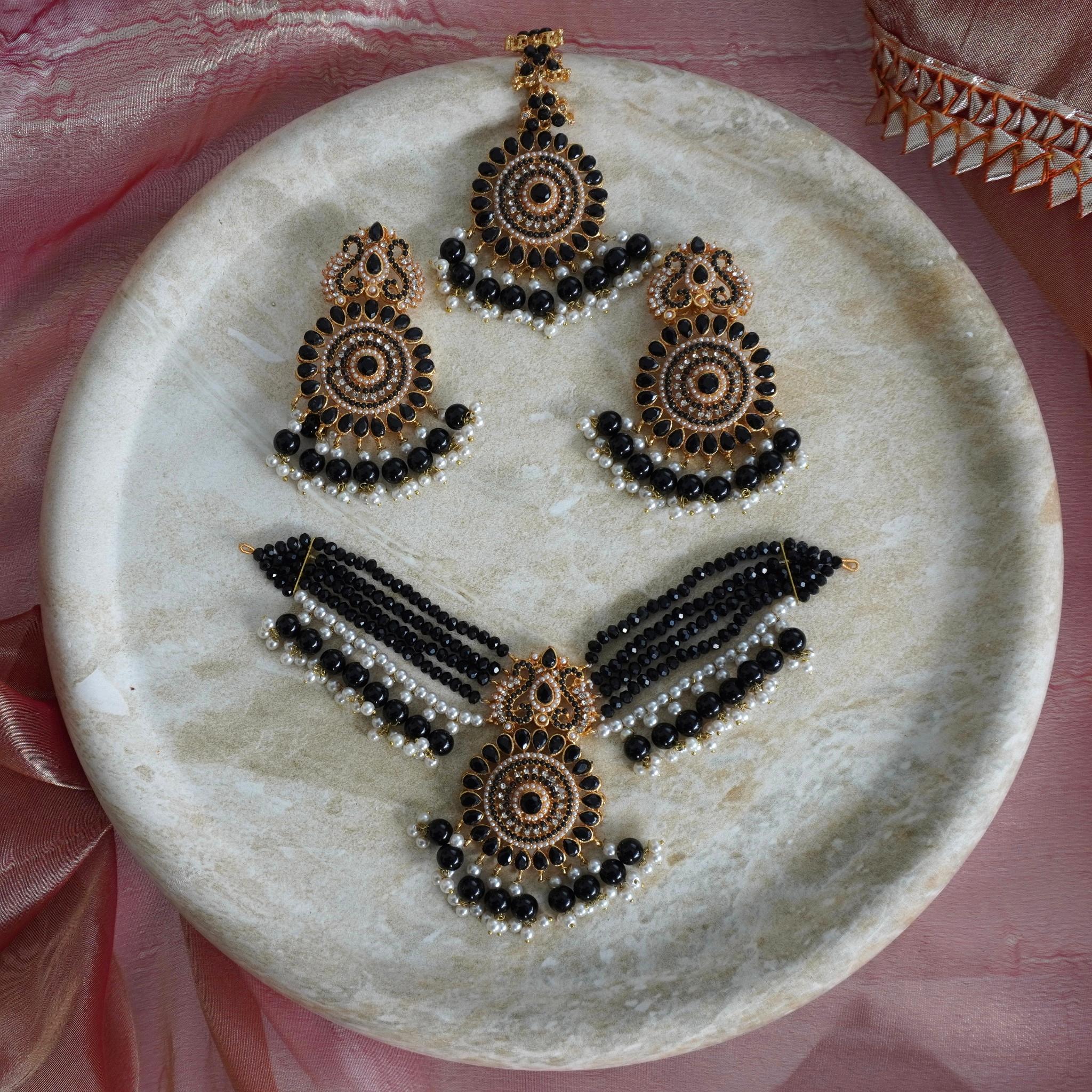 Alayna Choker Set