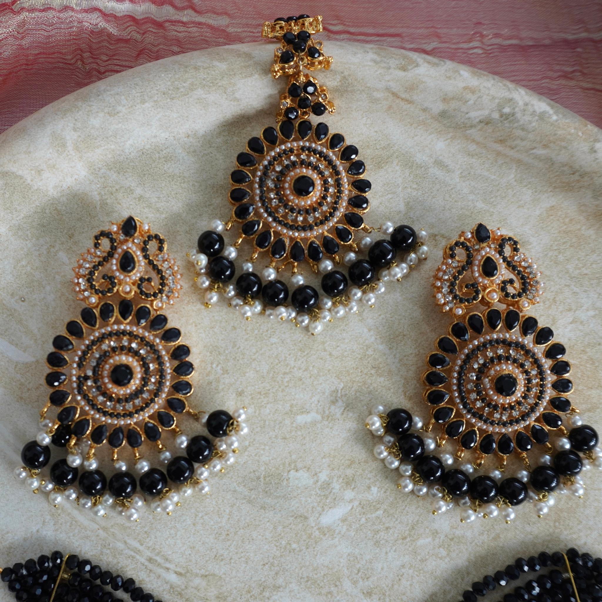 Alayna Choker Set