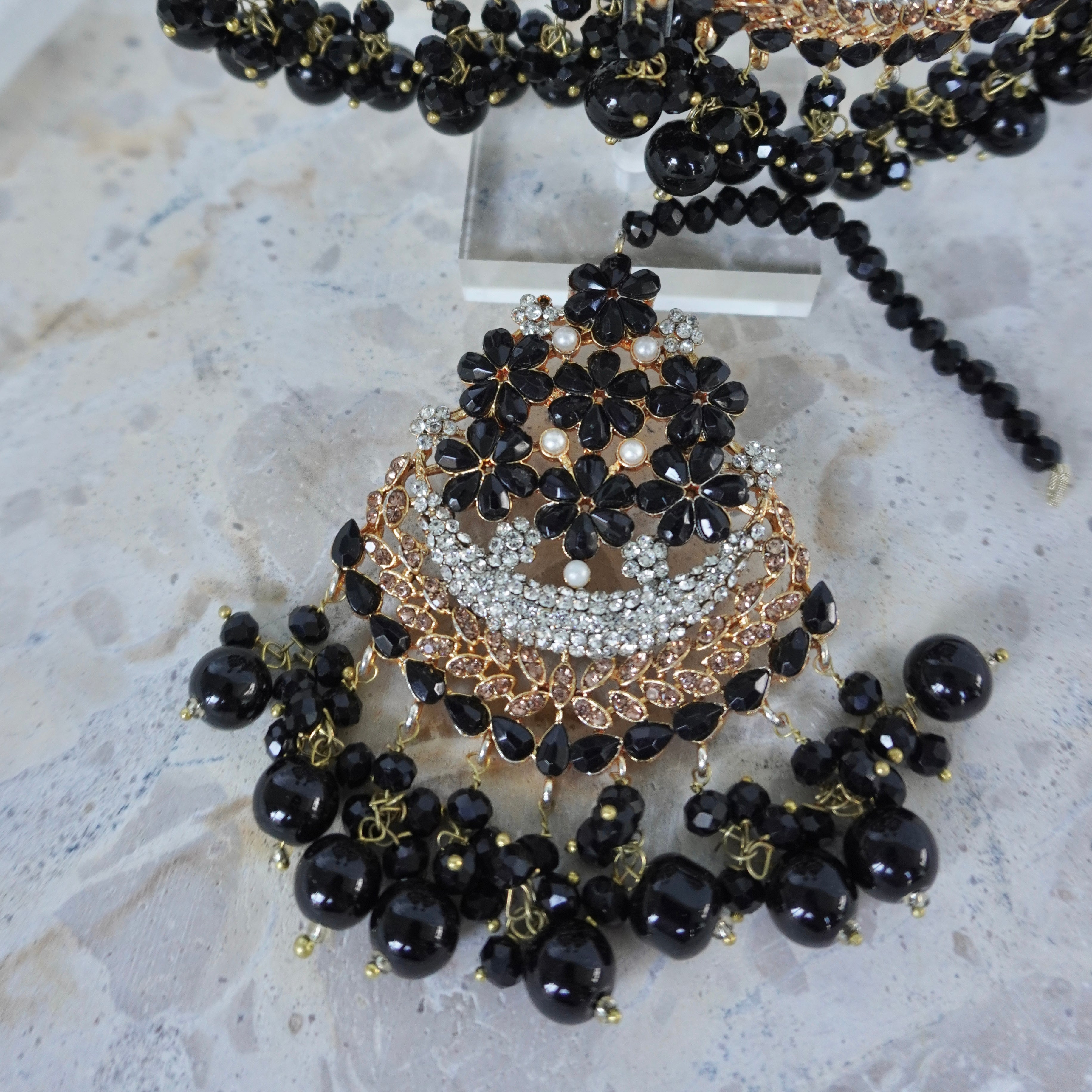 Zehra Floral Tikka Set
