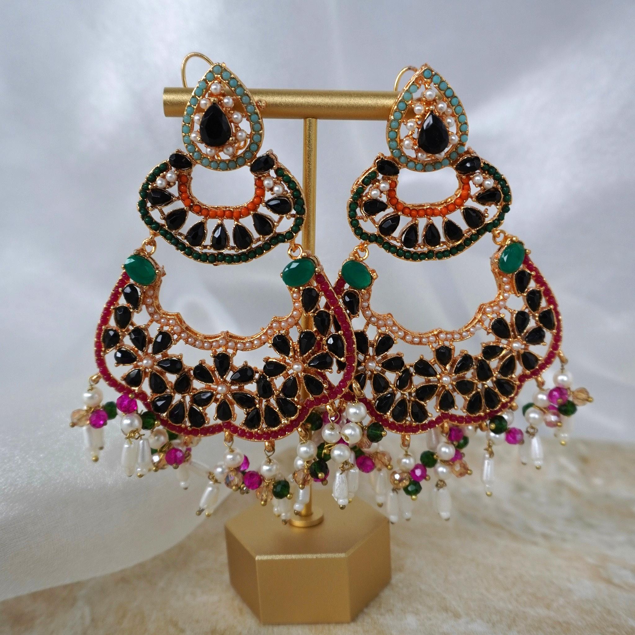 Hala Long Earrings - Black