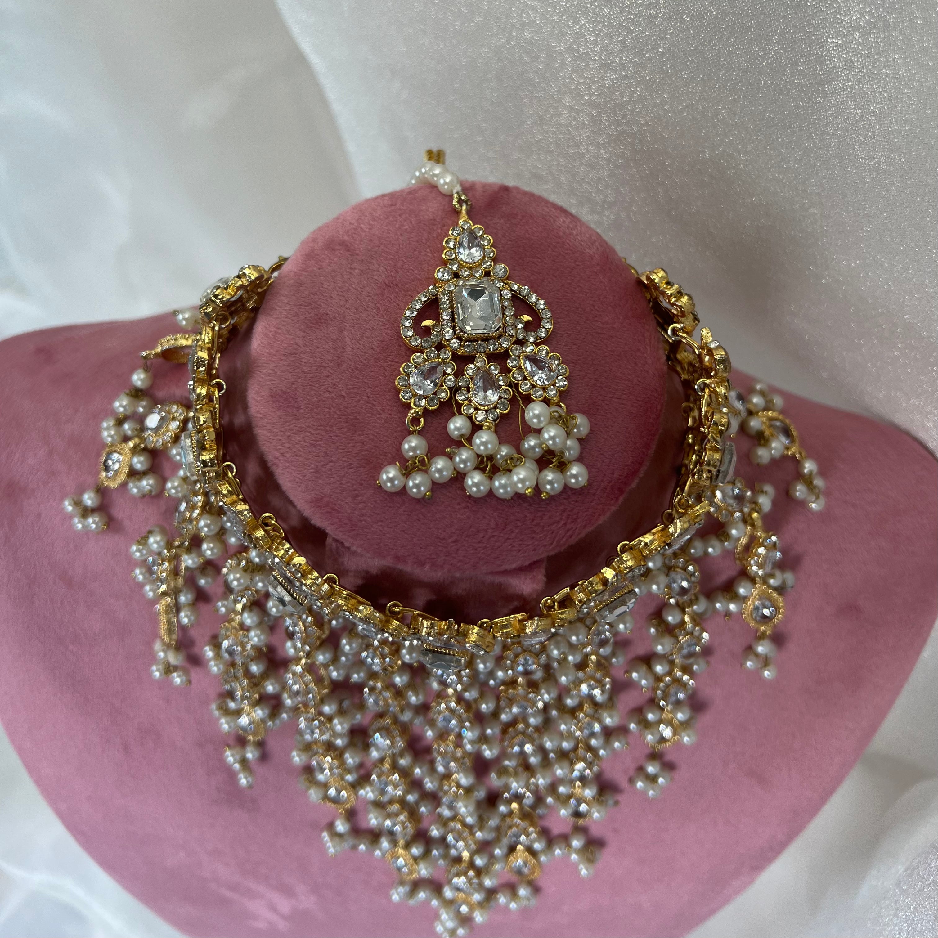 Haniya Necklace Set Long - Gold