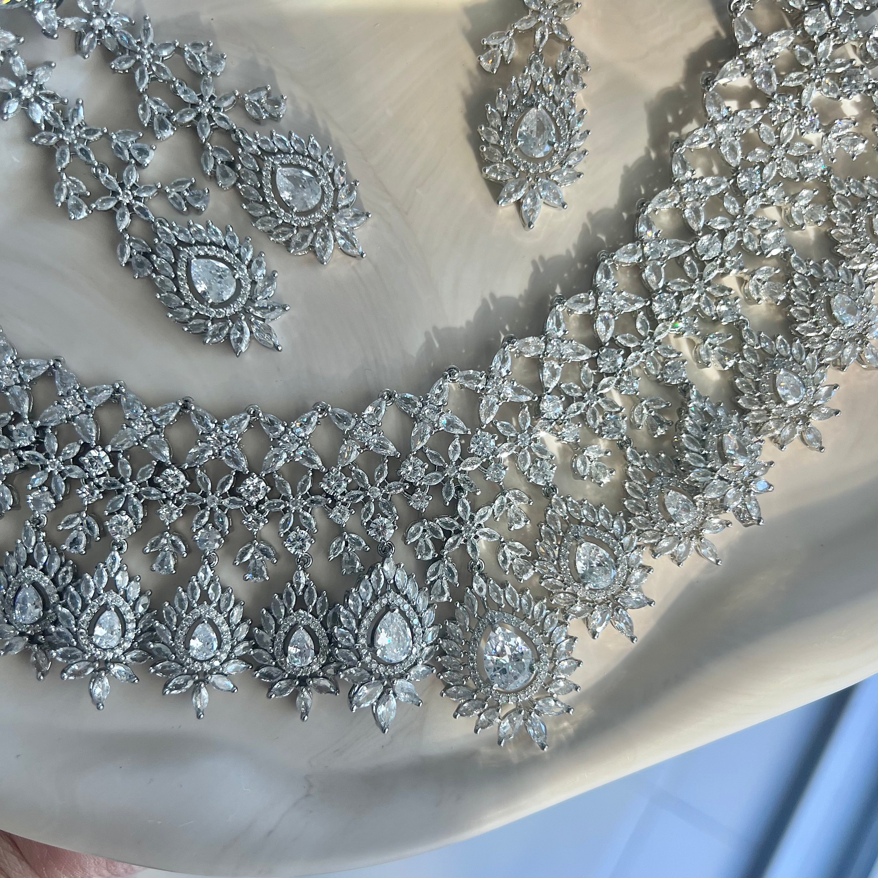 Alera Diamanté Necklace