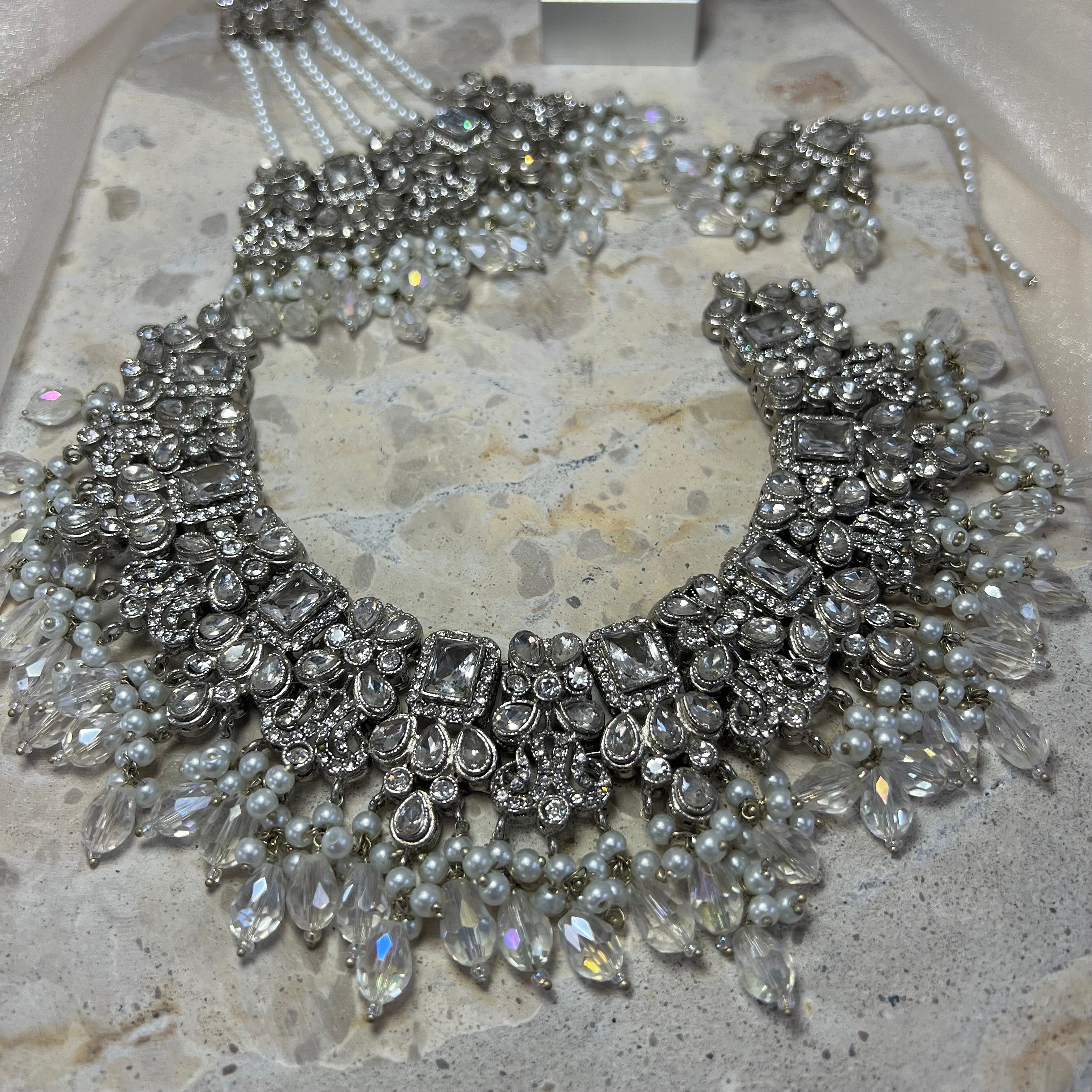 Yasmin Necklace Set - Silver