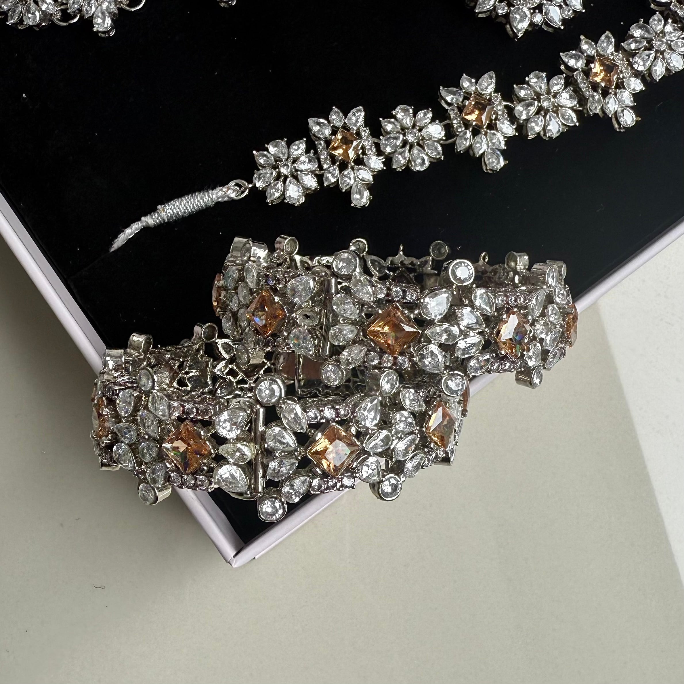 Meher Necklace Set - Champagne