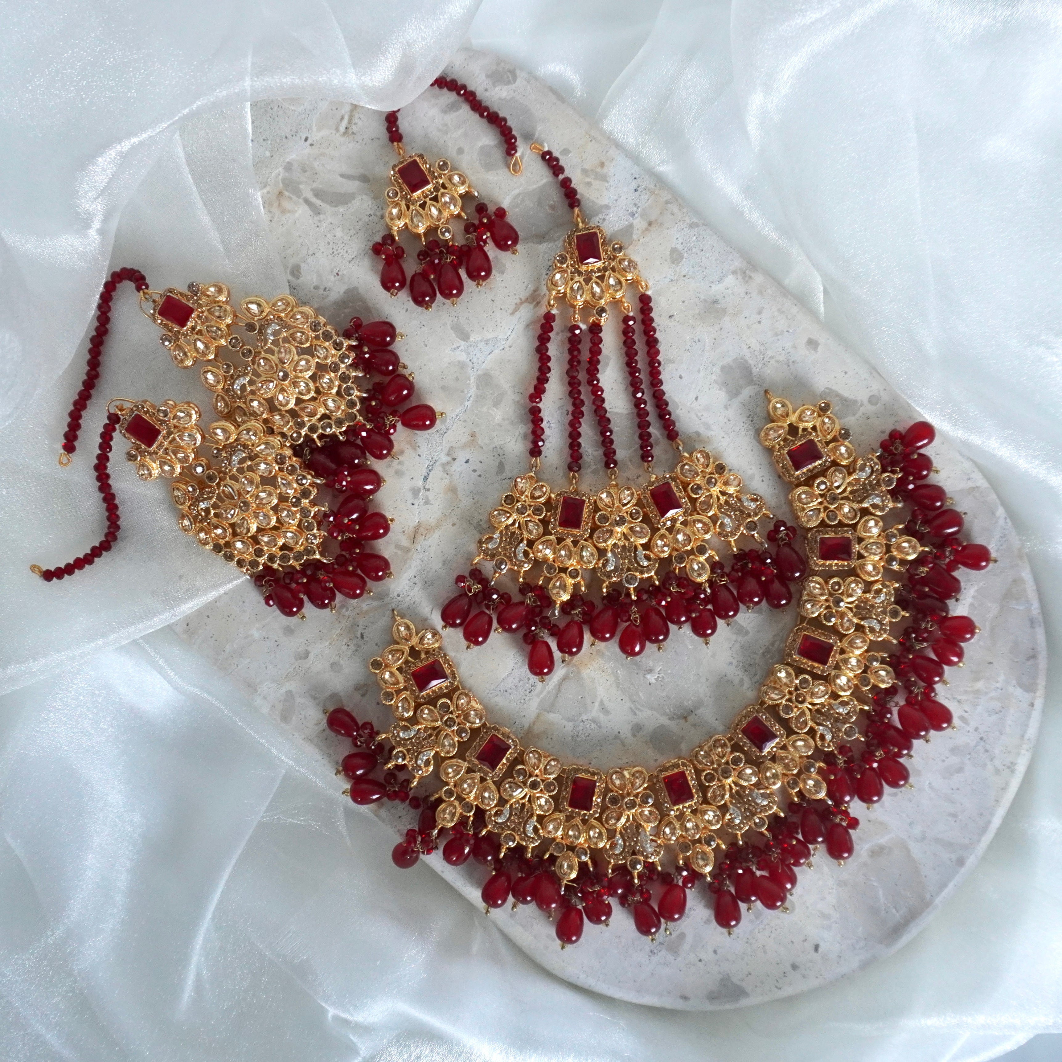 Yasmin Necklace Set - Maroon