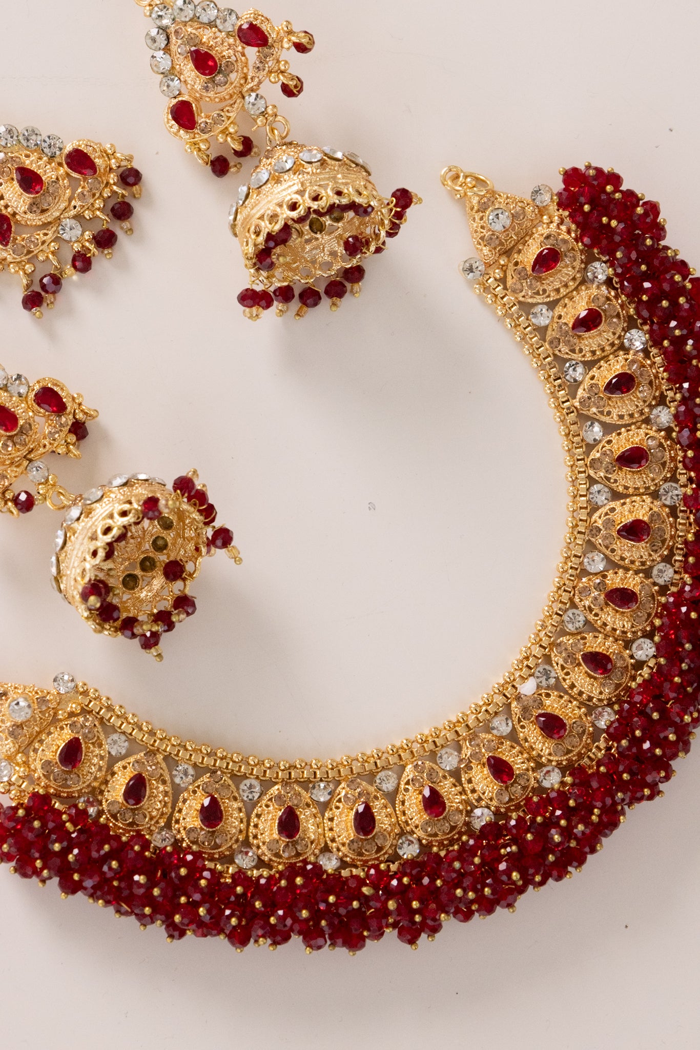 Raha Necklace Set